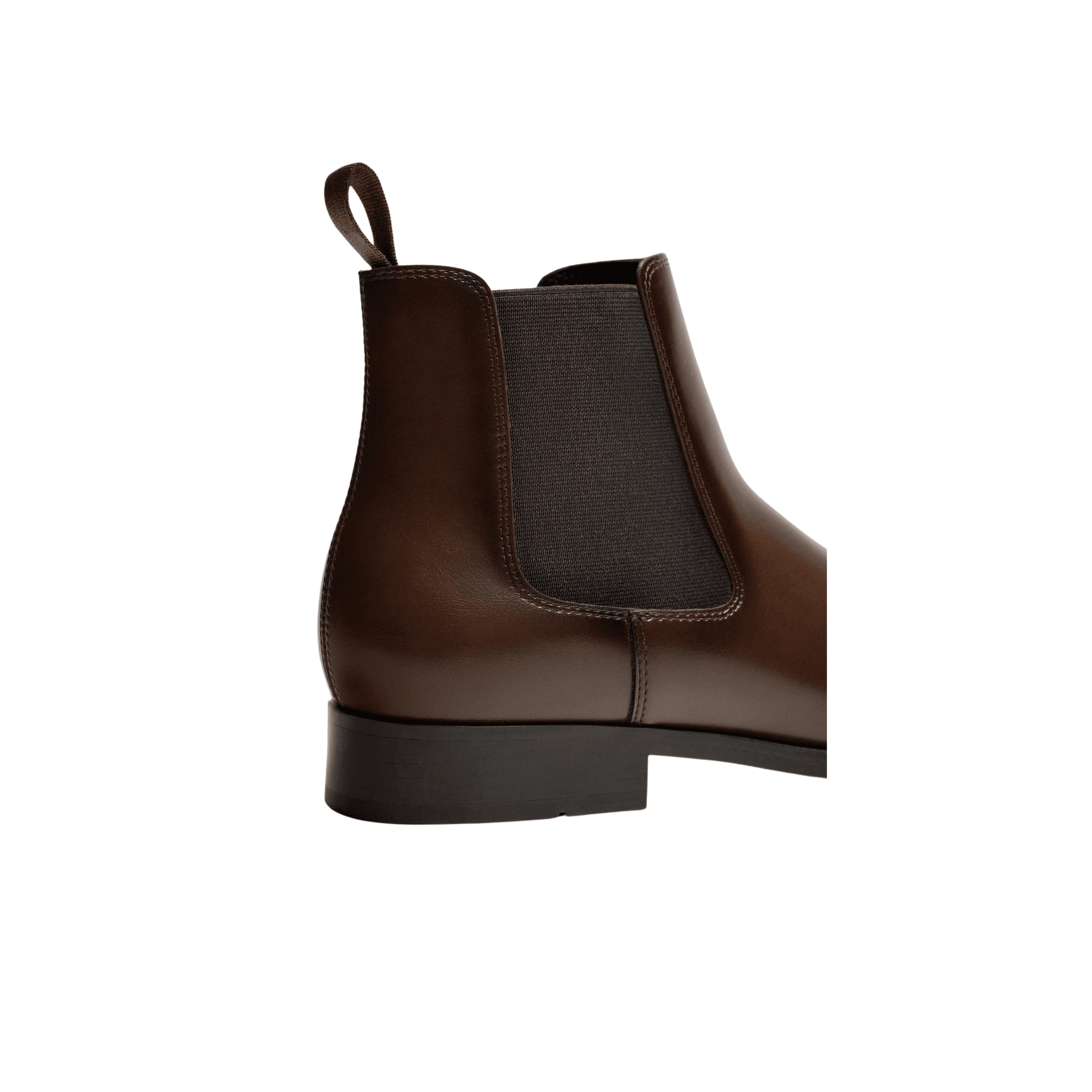 POINTED CHELSEA BOOTS
