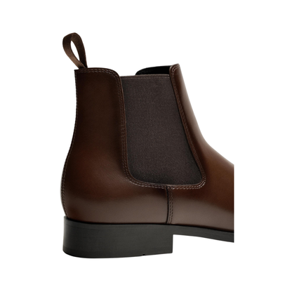 Pointed Chelsea Boots